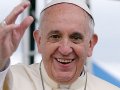 Pope orders ‘natural’ wine for Holy Communion